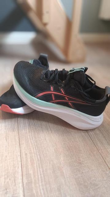 Asics Nimbus 27 Hardloopschoenen – Zo goed als nieuw – Maat  beschikbaar voor biedingen