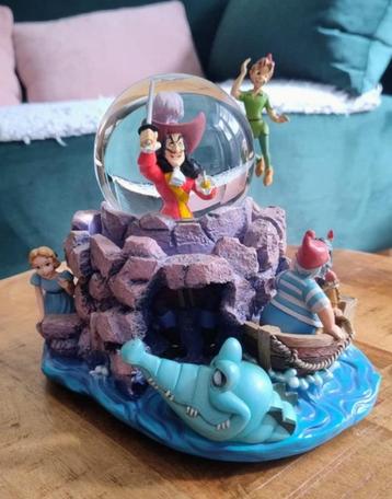 Disney Peter Pan snowglobe beschikbaar voor biedingen