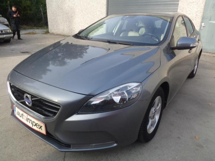 VOLVO V40 1600 TDI 84KW 6VIT EURO5.. 2015, Autos, Volvo, Entreprise, V40, ABS, Airbags, Air conditionné, Alarme, Android Auto