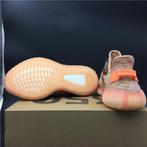ADIDAS YEEZY BOOST 350 v2 CLAY EG7490, Kleding | Heren, Ophalen of Verzenden