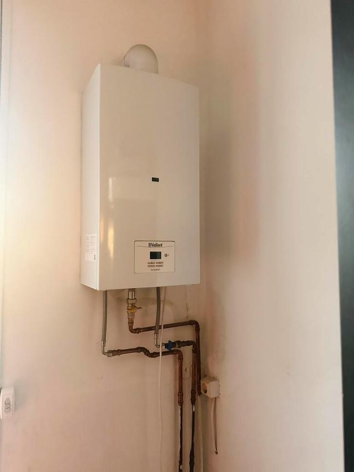 Geiser Vaillant, Doe-het-zelf en Bouw, Chauffageketels en Boilers, Zo goed als nieuw, Geiser, Ophalen