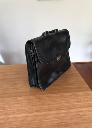  aktetas / zwart leder / leer / boekentas beschikbaar voor biedingen