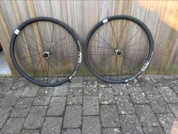Dt swiis pr1600 spline al. wielset  beschikbaar voor biedingen