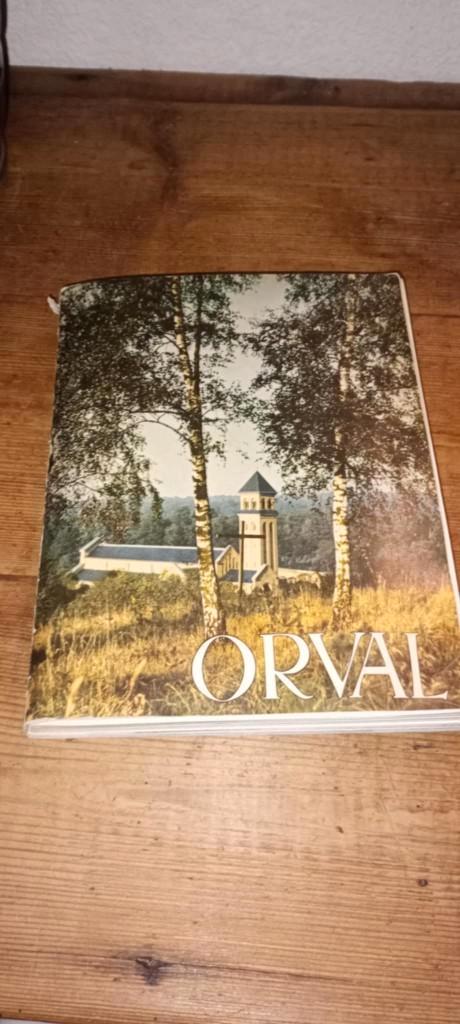 Oud boek over de abdij van Orval, Verzamelen, Biermerken, Gebruikt, Overige typen, Overige merken, Ophalen of Verzenden