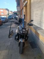 Honda xadv 2019 8200 kilomètre, Fietsen en Brommers, Snorfietsen en Snorscooters, Ophalen of Verzenden, Zo goed als nieuw