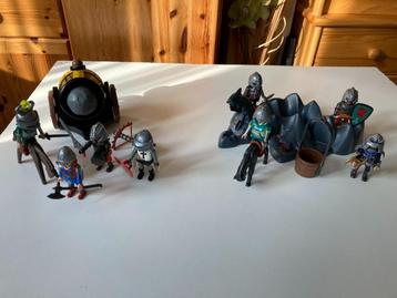 Playmobil ensemble chevaliers -2 modèles différents au choix beschikbaar voor biedingen