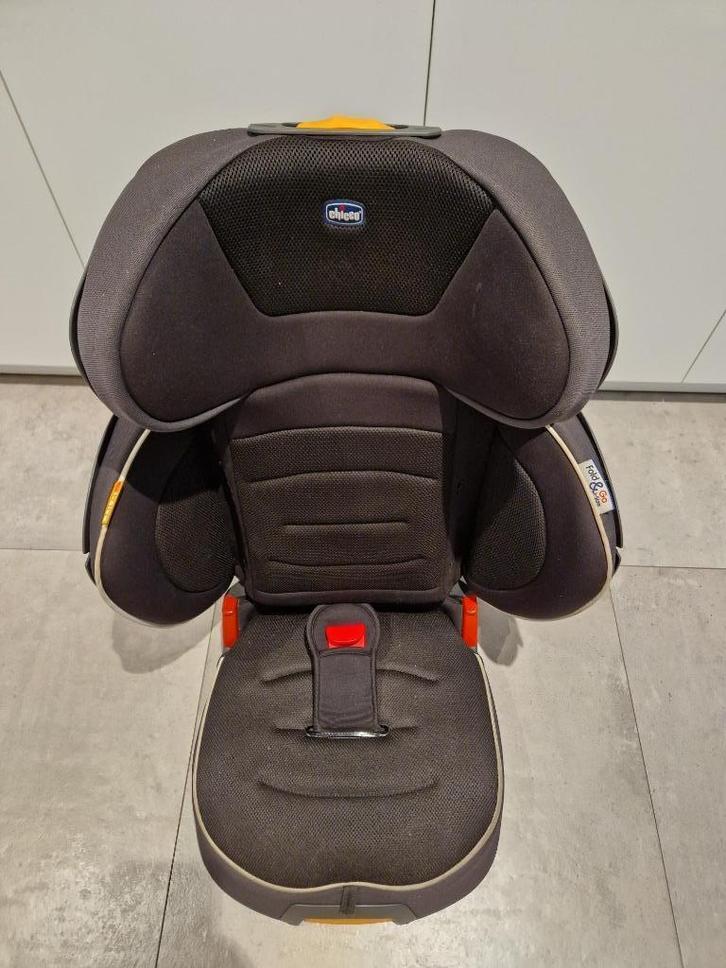 Autostoel Chicco Fold&Go i-Size, Kinderen en Baby's, Autostoeltjes, Gebruikt, Chicco, 15 t/m 36 kg, Autogordel, Verstelbare rugleuning