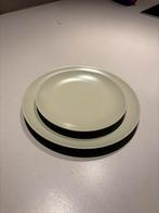 Groen servies van Ikea, Huis en Inrichting, Keuken | Servies, Ophalen, Bord(en)