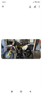 À vendre où échange, Motos, Motos | Husqvarna, Particulier