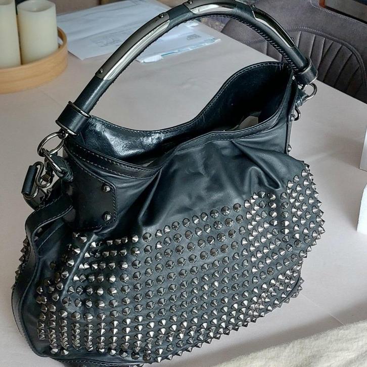 Handtas BURBERRY zwart metaal, Handtassen en Accessoires, Tassen | Damestassen, Zo goed als nieuw, Handtas, Zwart, Ophalen of Verzenden