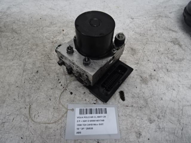 BLOC ABS (FREINS ANTI-BLOCAGE) Polo V (6R) (6R0907379AF), Utilisé, Volkswagen