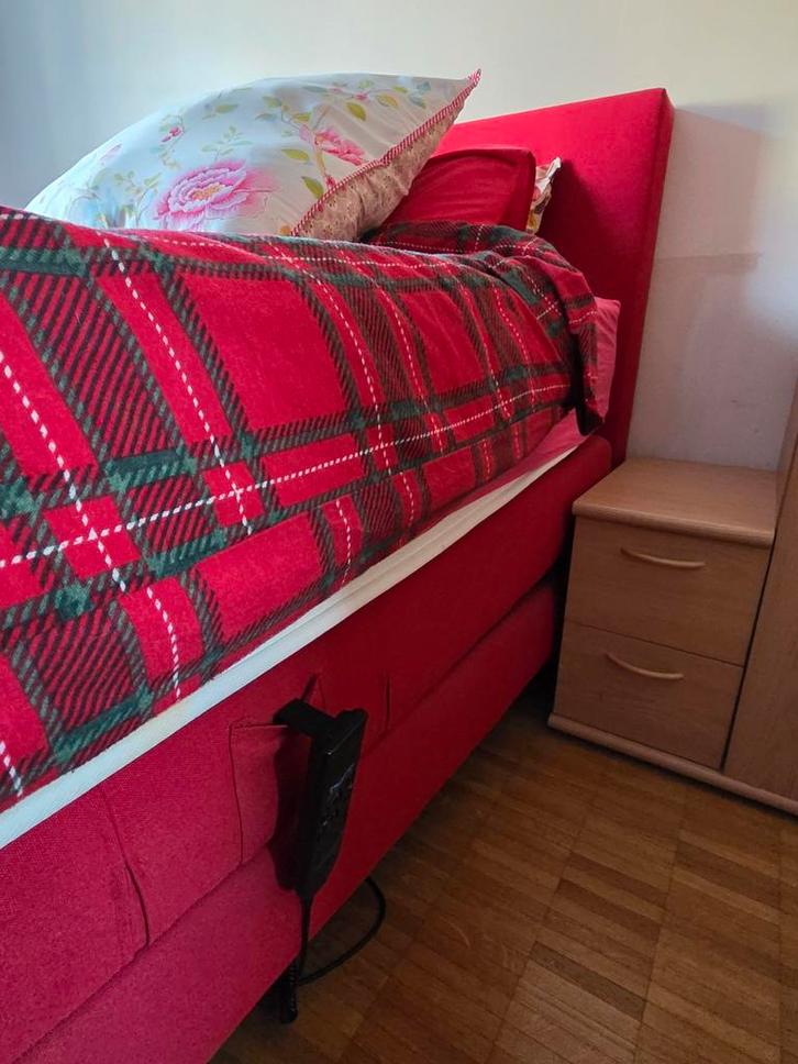 Elektrisch verstelbaar dubbel bed 180x200cm, Huis en Inrichting, Slaapkamer | Complete slaapkamers, Ophalen