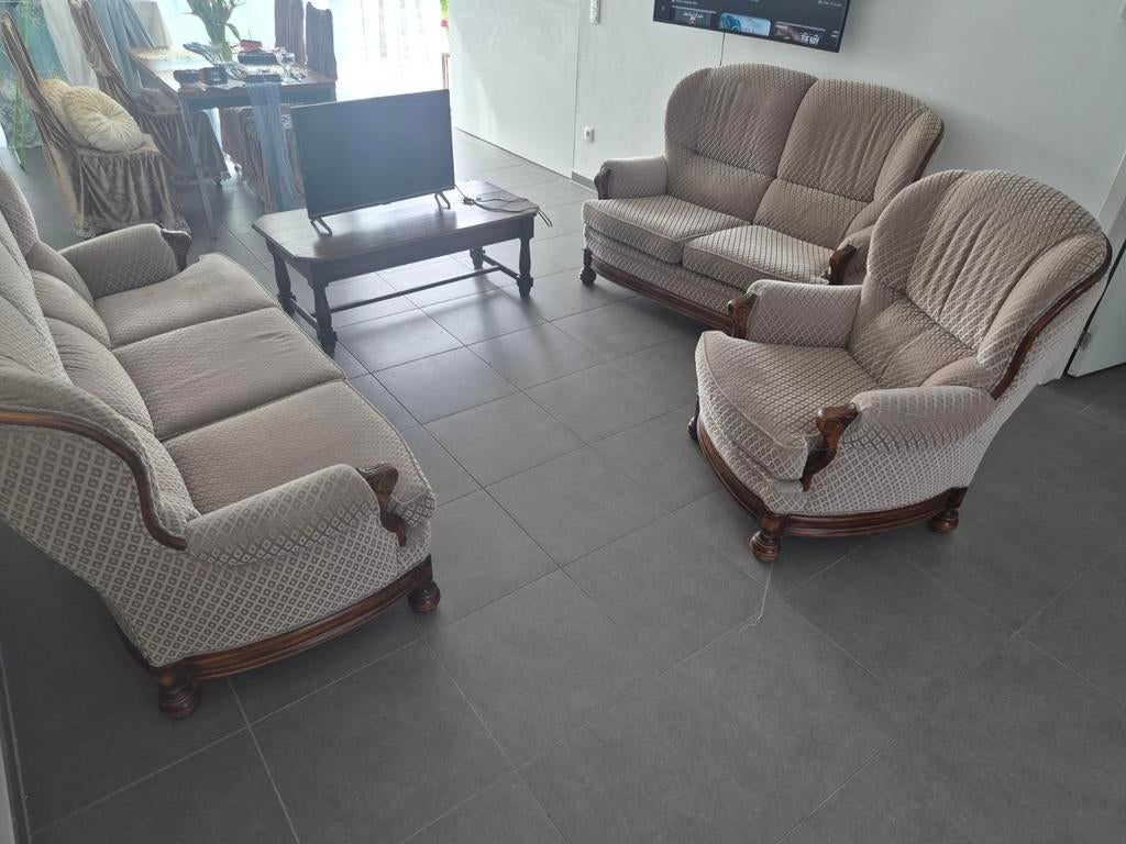 bon chance avec la furniture, Enlèvement