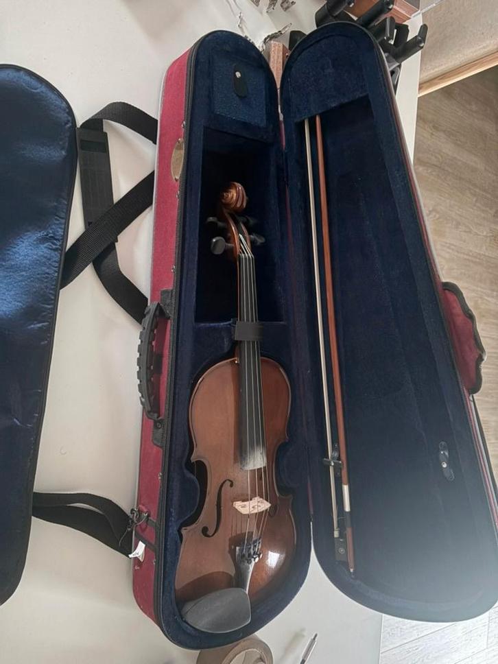 Stentor SR1500 Violin Student II 4/4, Musique & Instruments, Instruments à cordes frottées | Violons & Altos, Comme neuf, Violon