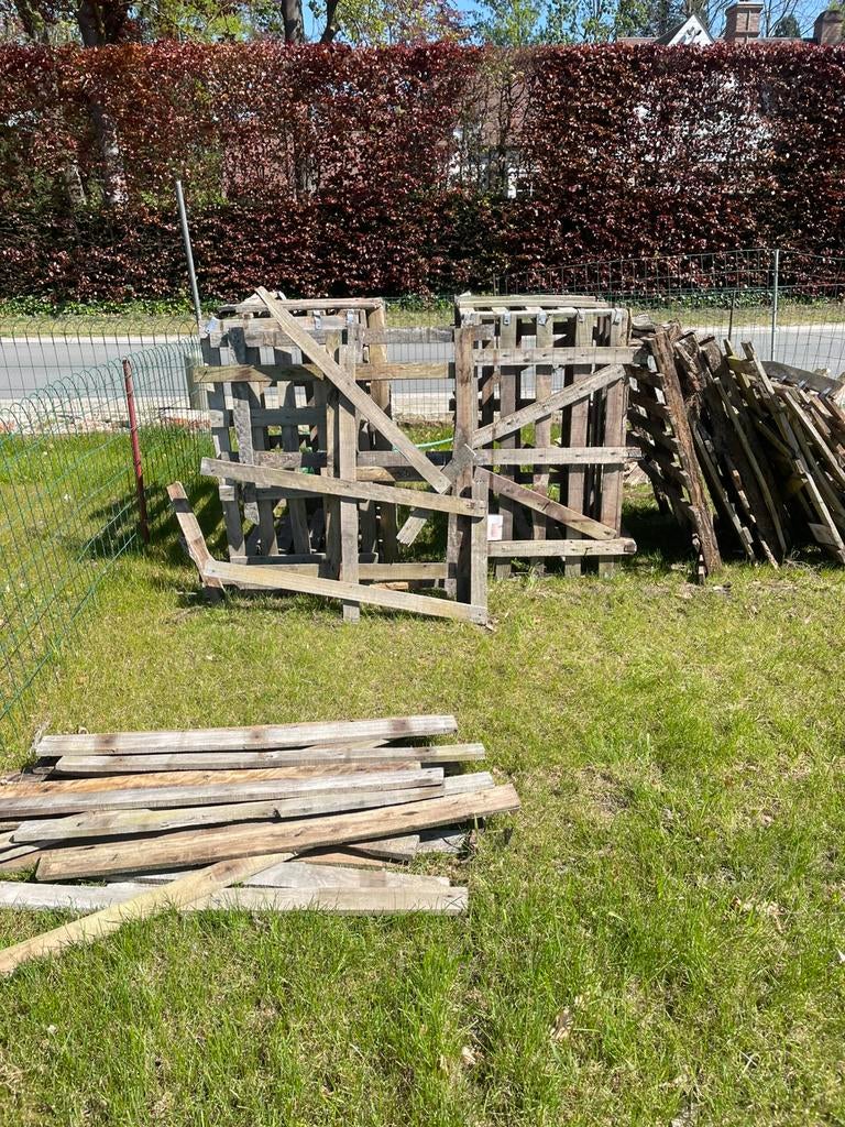 Gratis hardhout, Doe-het-zelf en Bouw, Steigers, Ophalen, Zo goed als nieuw