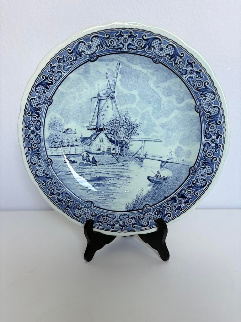 Superbe assiette murale Royal Boch Belgium - Bleu de Delft, Enlèvement ou Envoi, Comme neuf