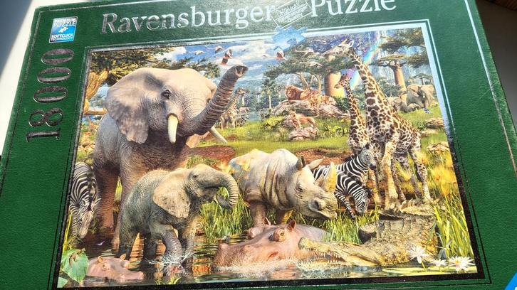 Ravensburger puzzel 'African animals' 18000 stukken, Hobby en Vrije tijd, Denksport en Puzzels, Ophalen