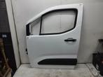 PORTIER LINKS VOOR Peugeot Partner (EA / / EF / EN / EU), Auto-onderdelen, Gebruikt, Deur, Rue de l'Espoir 34 34
4030  GRIVEGNÉE, BE