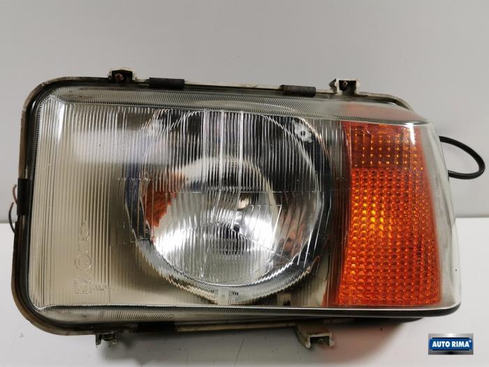 Phare gauche d'un Volvo 3-Serie, Autos : Pièces & Accessoires, Éclairage, Volvo, Utilisé, 3 mois de garantie, Enlèvement ou Envoi