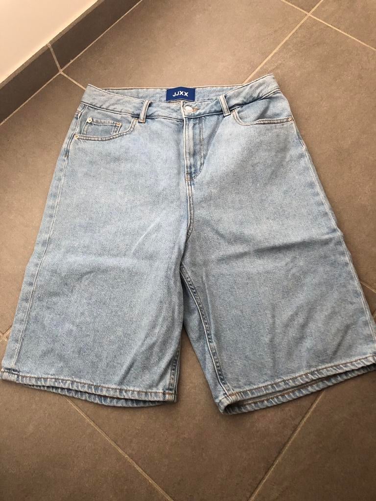 Jeansshort JJXX, maat M, Kleding | Dames, Spijkerbroeken en Jeans, Ophalen of Verzenden, Zo goed als nieuw