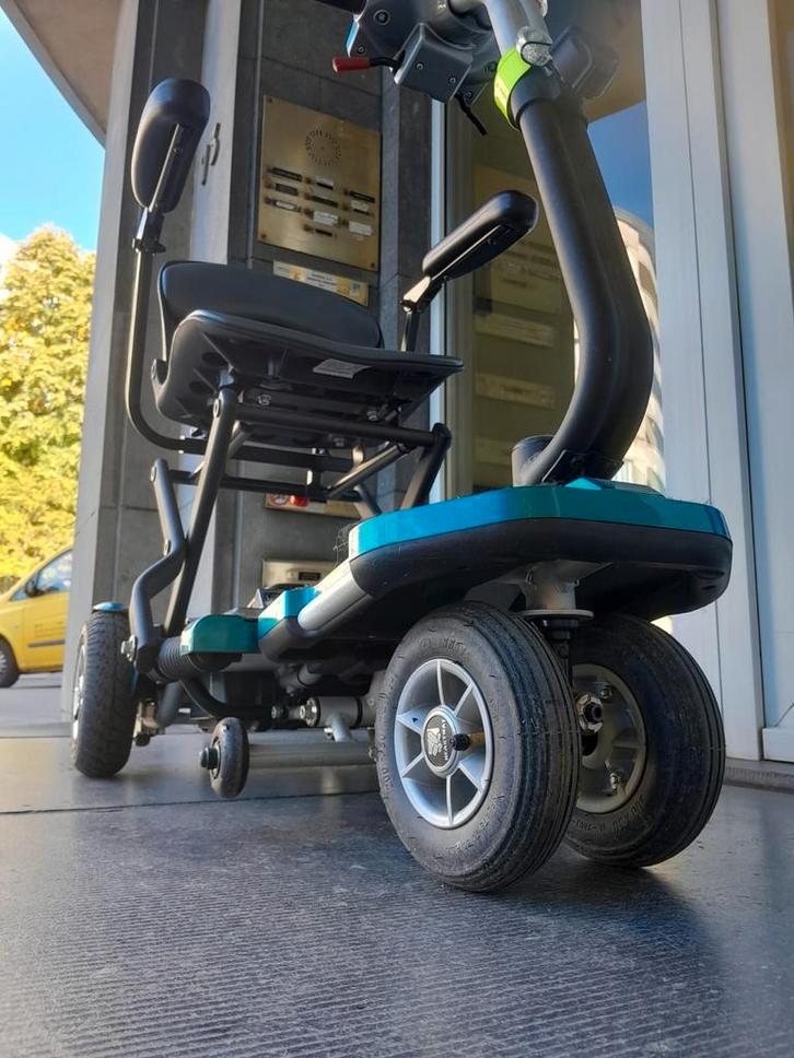 Chaise roulante électrique Brio SF 19 mobilité scooter pmr, Divers, Chaises roulantes, Enlèvement ou Envoi