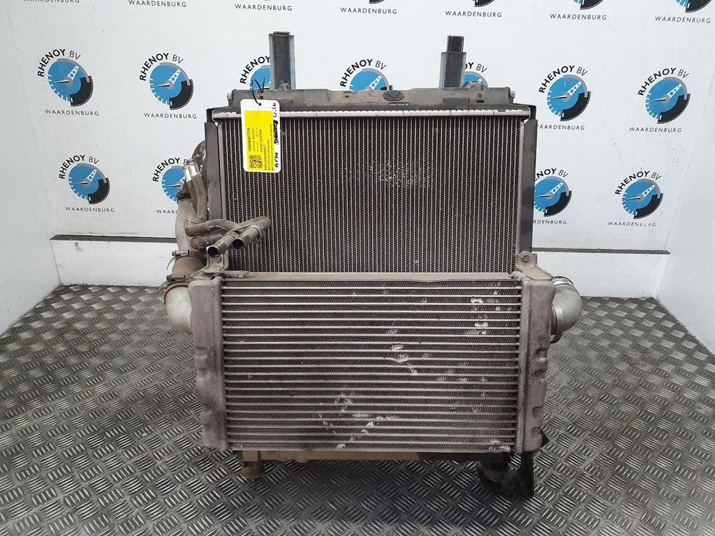 MITSUBISHI FUSO CANTER 7C18 7500/340  KOELERPAKKET 2015, Ophalen of Verzenden, Gebruikt, Stiba lid