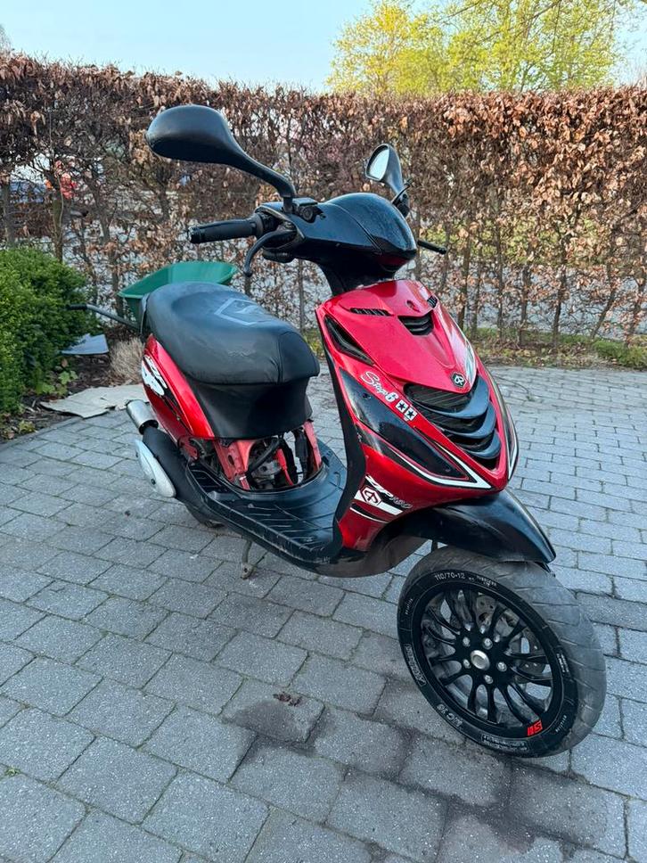 Piaggio zip Sp H2O A klasse, Vélos & Vélomoteurs, Scooters | Piaggio, Comme neuf, Zip, Enlèvement