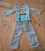 Grijze outfit met jeans - Maat 74, Kinderen en Baby's, Babykleding | Maat 74, Ophalen of Verzenden, Zo goed als nieuw, Setje, Hema