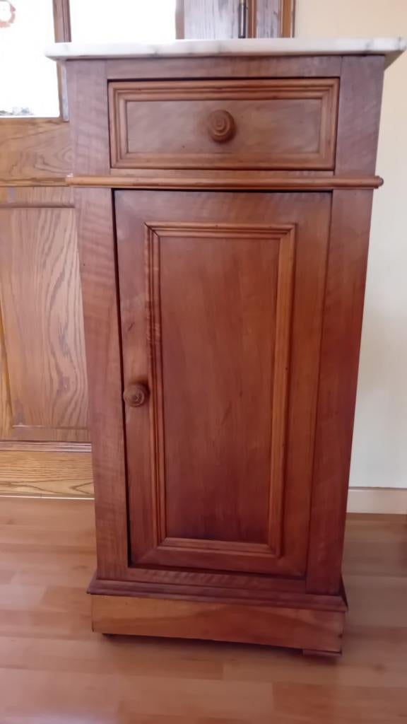 Ancienne table de nuit, Maison & Meubles, Enlèvement, Moins de 45 cm, 70 cm ou plus