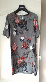 Robe d'été uniquement, Vêtements | Femmes, T-shirts, Only, Enlèvement ou Envoi, Comme neuf, Taille 38/40 (M)