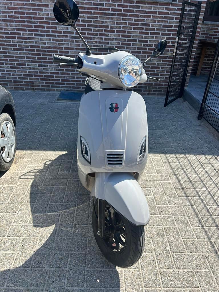 A klasse scooter te koop, Vélos & Vélomoteurs, Pièces de cyclomoteur | Scooters, Enlèvement, Utilisé