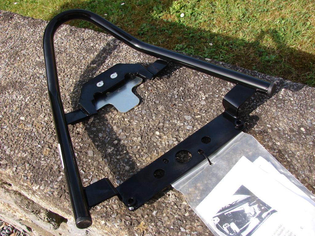 KAWASAKI ZX6R / ZX10R RENNTEC support top case état neuf, Motos, Enlèvement, Comme neuf