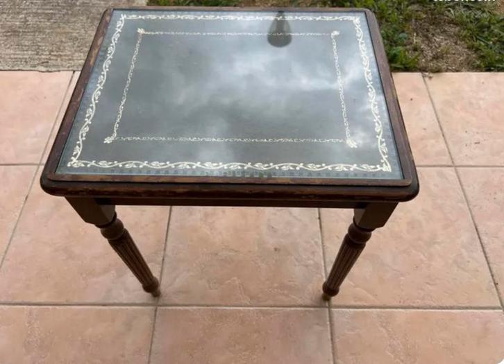 Table d’appoint/de salon Vintage avec marqueterie en cuir, Maison & Meubles, Tables | Tables de salon, Enlèvement