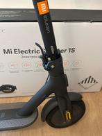 Xiaomi Mi Electric Scooter 1S – Zo goed als nieuw, Fietsen en Brommers, Steps, Ophalen, Nieuw, Elektrische step (E-scooter)