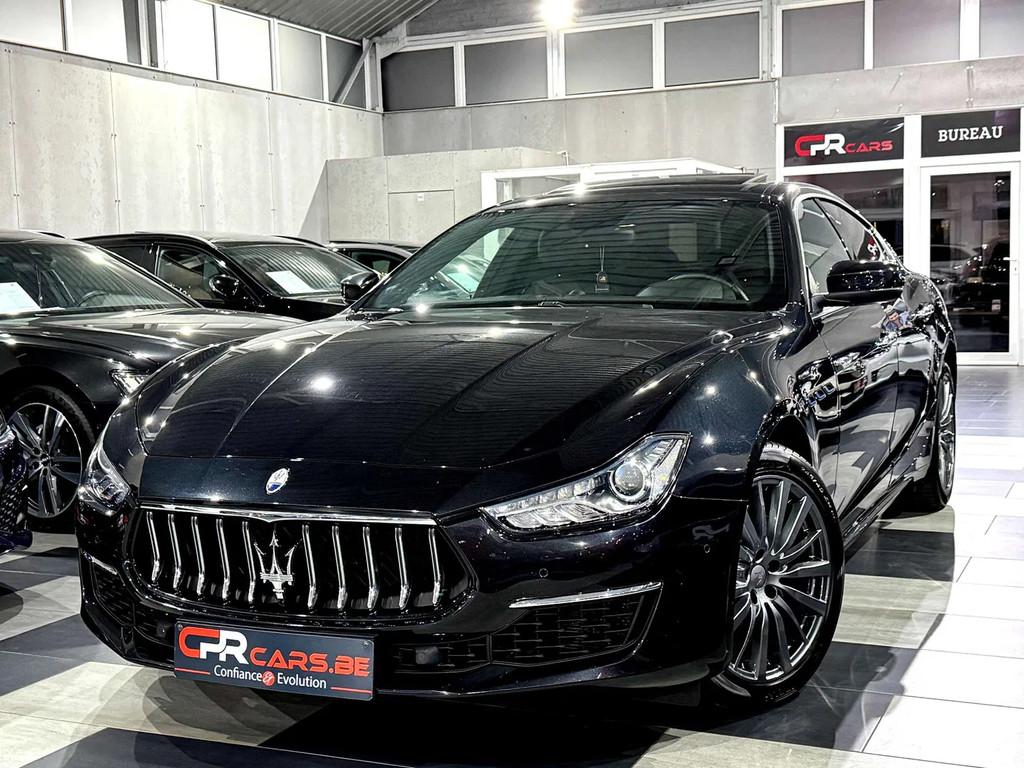 Maserati Ghibli GT 2.0T L4 mHEV GranLusso 1e Main Etat Neuf, Auto's, Maserati, Automaat, Gebruikt, 4 cilinders, Zwart