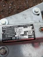 Aanhangwagen korenzo 1500 kg, Ophalen