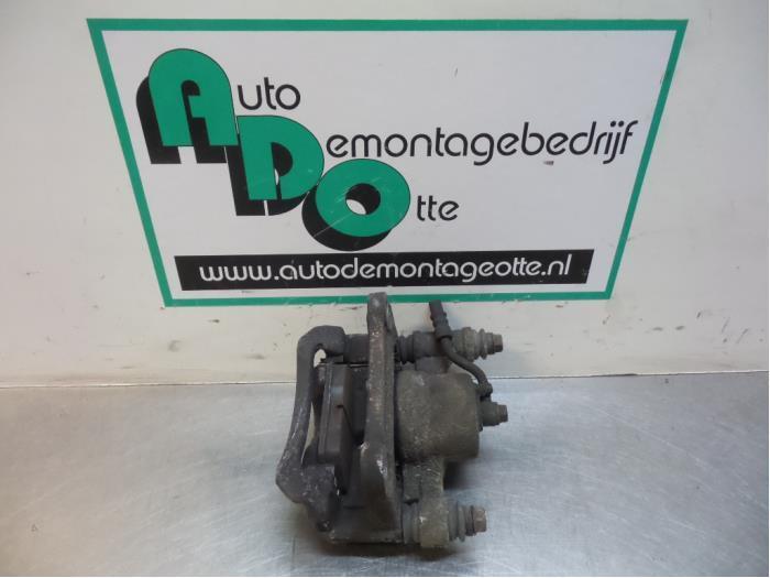 Etrier de frein (pince) avant gauche d'un Kia Picanto (Pican, Autos : Pièces & Accessoires, Freins & Transmission, Kia, Utilisé