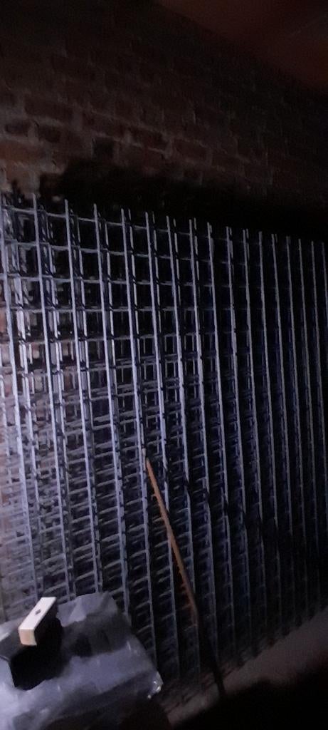 Gegalvaniseerde netten 5x2meter mazen 10x10 cm diameter 8mm, Ophalen, Nieuw, IJzer