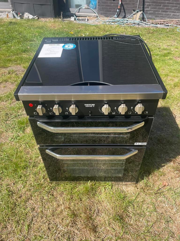 Thetford Aspire 2 Oven Grill Kookplaat Combinatie, Ophalen, Zo goed als nieuw, Grill