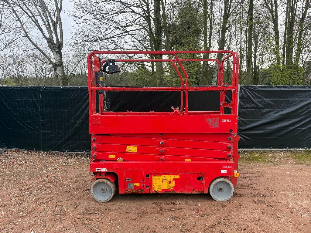 Schaarlift LCMG AS0808 10 m., Ophalen