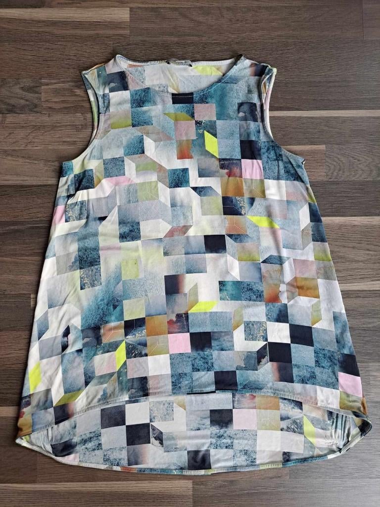 COS top, ofwel blouse NED, mt S, Vêtements | Femmes, Blouses & Tuniques, Comme neuf, Taille 36 (S), Enlèvement ou Envoi