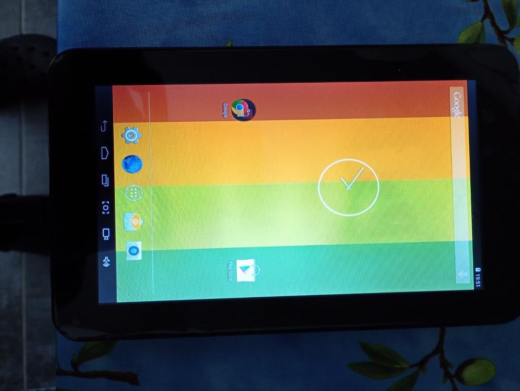 Tablette Polaroid 7" Infinite, Computers en Software, Ophalen, Gebruikt, INFINITE, 7 inch of minder