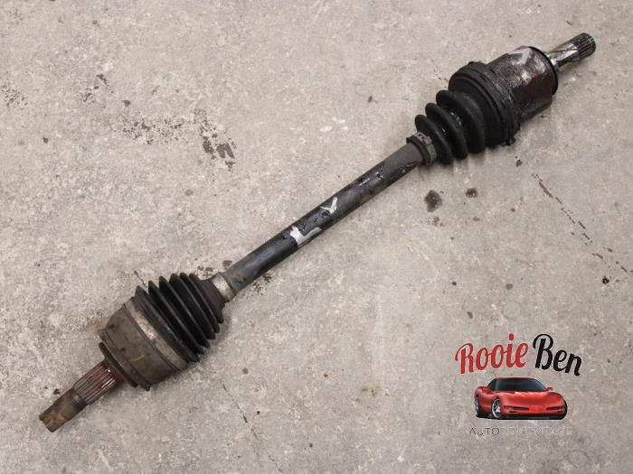 Aandrijfas links-voor van een Opel Corsa, Auto-onderdelen, Gebruikt, -, -, Opel