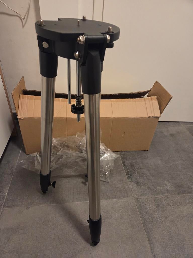 Trépied celestron neuf pour télescope starsense, Audio, Tv en Foto, Optische apparatuur | Telescopen, Ophalen of Verzenden