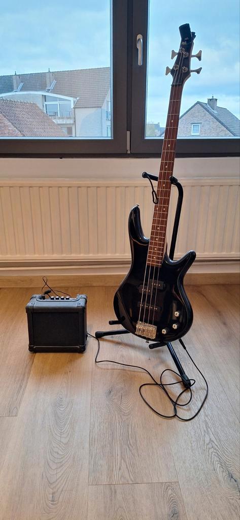 Ibanez bas gitaar, Muziek en Instrumenten, Snaarinstrumenten | Gitaren | Bas, Ophalen
