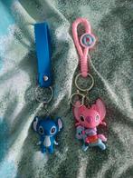 twee stitch sleutelhangers, Verzamelen, Sleutelhangers, Ophalen, Zo goed als nieuw