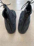 Laarsjes AGL donkerblauw maat 38.5, Enlèvement