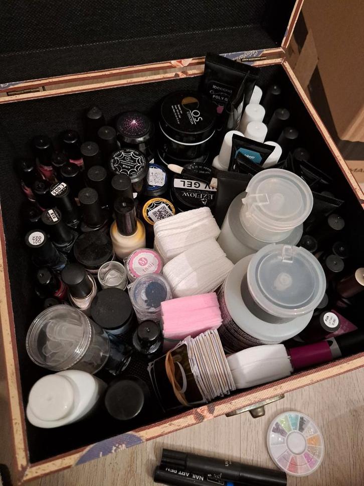 Nailart - starterskit, Hobby en Vrije tijd, Overige Hobby en Vrije tijd, Ophalen of Verzenden