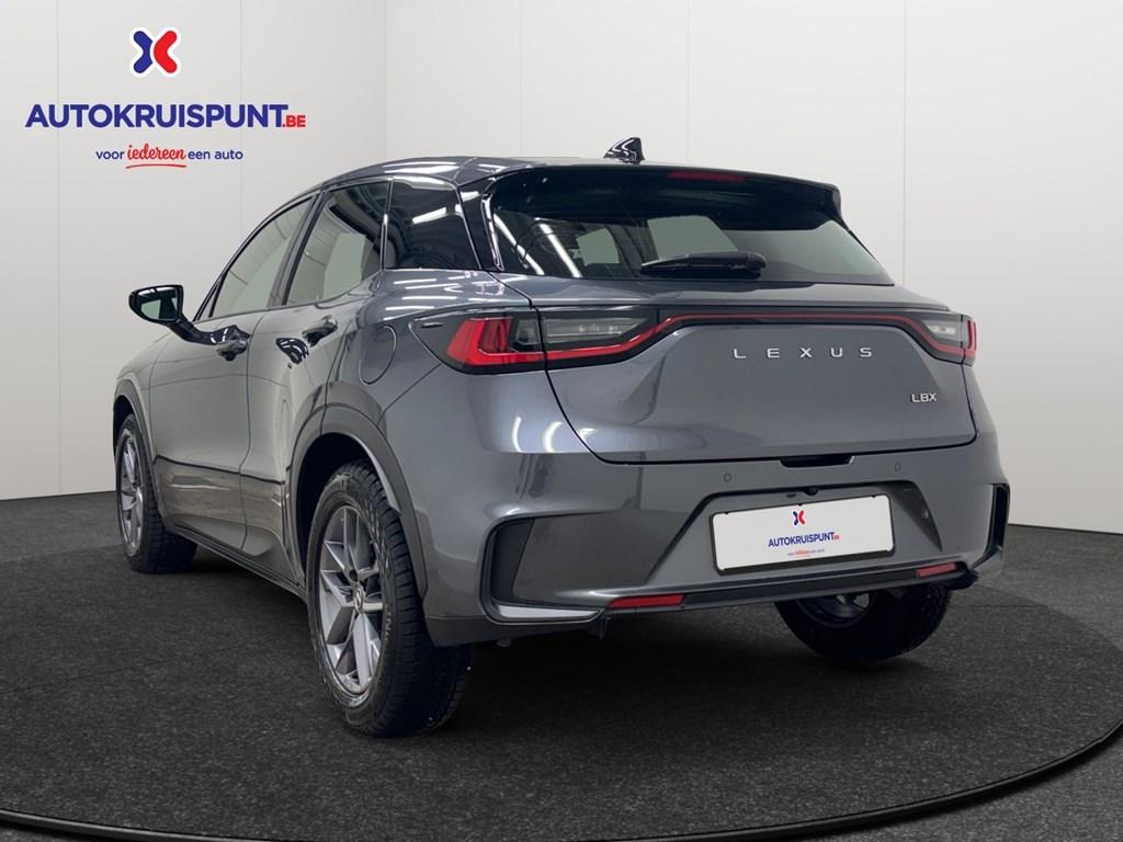 Lexus LBX 1.5 hybrid Zetelverwarming Carplay Camera Adaptiv, Auto's, Lexus, Automaat, Euro 6, 91 pk, 67 kW