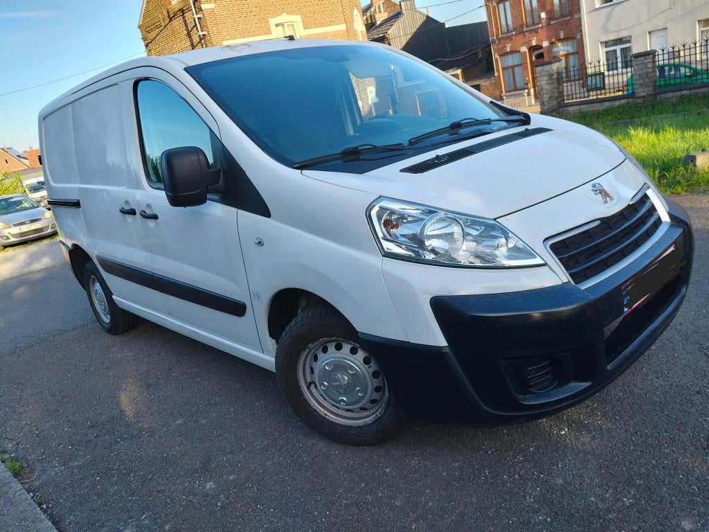 Peugeot expert euro5 prete a immatriculé, Auto's, Peugeot, Zwart, Wit, Particulier, Expert Combi